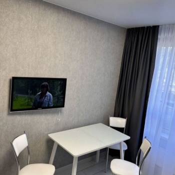 Продается 1-комнатная квартира, 35 м²