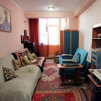 Продается 1-комнатная квартира, 44 м²