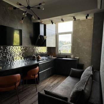 Продается 1-комнатная квартира, 32 м²