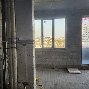 Продается 1-комнатная квартира, 43 м²