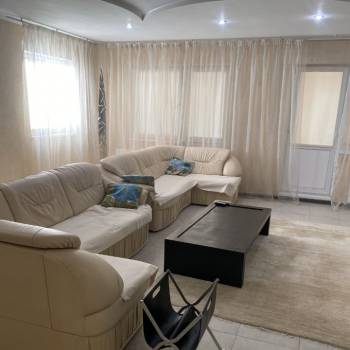 Сдается Многокомнатная квартира, 117,6 м²