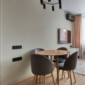 Продается 1-комнатная квартира, 43 м²