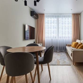 Продается 1-комнатная квартира, 43 м²