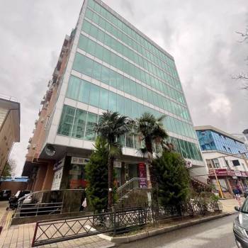 Сдается Нежилое помещение, 210 м²