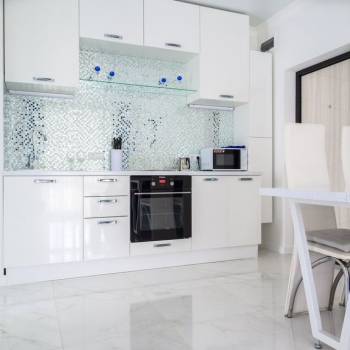 Сдается 1-комнатная квартира, 70 м²