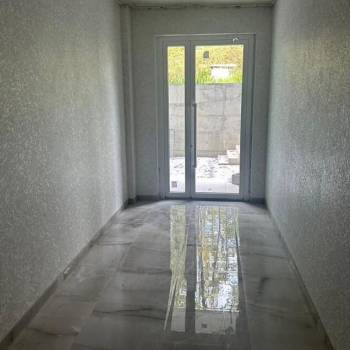 Продается 1-комнатная квартира, 32 м²