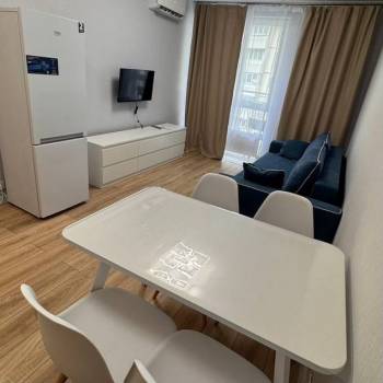 Сдается 1-комнатная квартира, 35 м²