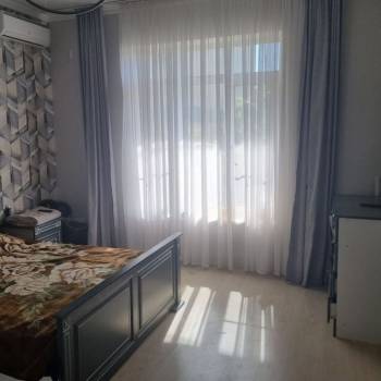 Продается Многокомнатная квартира, 130 м²