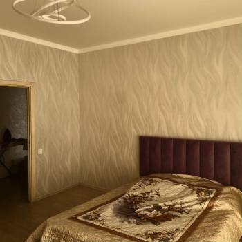 Продается Многокомнатная квартира, 130 м²