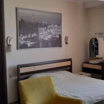 Продается Многокомнатная квартира, 113 м²