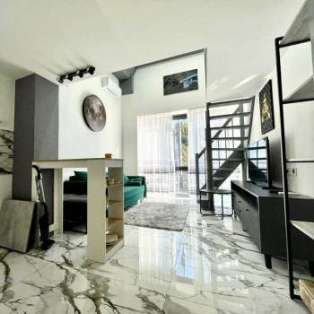 Продается 1-комнатная квартира, 34 м²