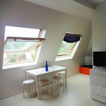 Продается Многокомнатная квартира, 140,5 м²