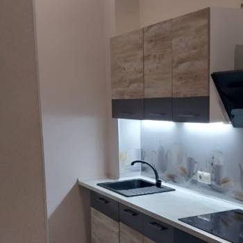 Продается 1-комнатная квартира, 36 м²