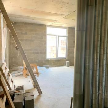 Продается 1-комнатная квартира, 50 м²