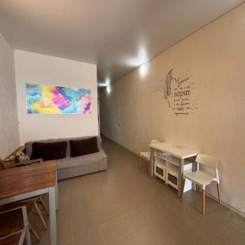 Продается 2-х комнатная квартира, 42 м²