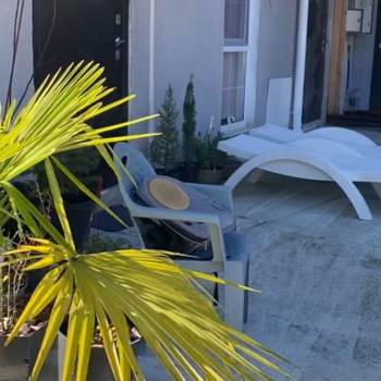 Продается 1-комнатная квартира, 17 м²