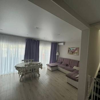 Продается Дом, 140 м²