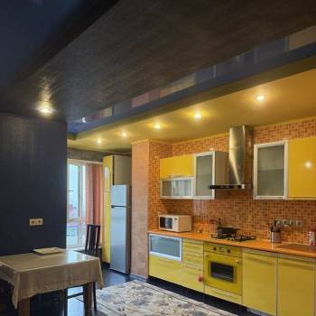 Сдается Многокомнатная квартира, 80 м²