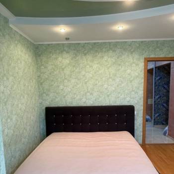 Сдается Многокомнатная квартира, 80 м²