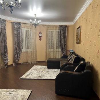 Сдается 2-х комнатная квартира, 80 м²
