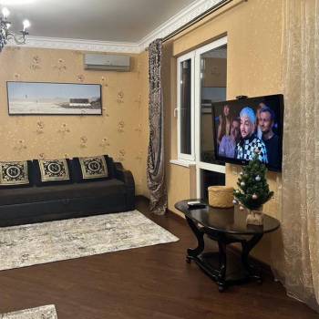 Сдается 2-х комнатная квартира, 80 м²