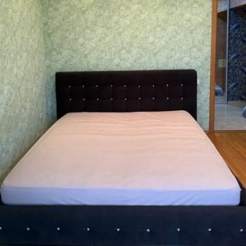 Сдается 2-х комнатная квартира, 80 м²