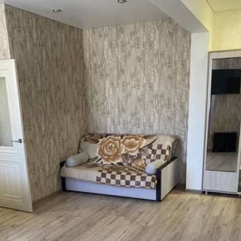 Сдается 2-х комнатная квартира, 42 м²