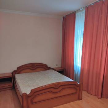 Сдается Многокомнатная квартира, 75 м²