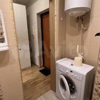 Продается 1-комнатная квартира, 18 м²