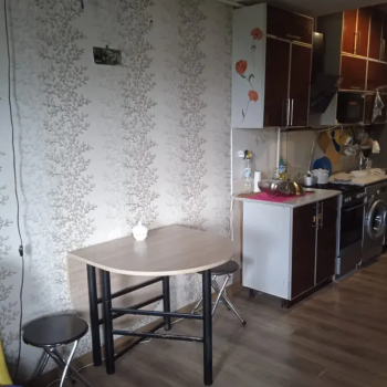 Продается 1-комнатная квартира, 35 м²