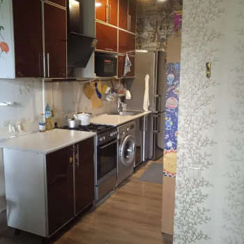 Продается 1-комнатная квартира, 35 м²