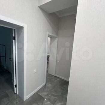 Сдается 2-х комнатная квартира, 90 м²