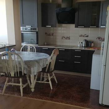 Сдается Многокомнатная квартира, 90 м²