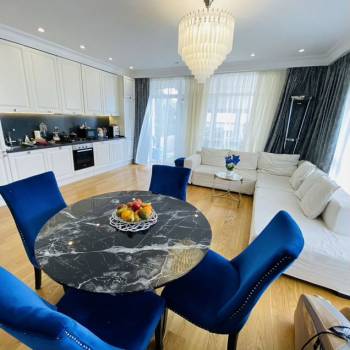 Сдается Многокомнатная квартира, 150 м²