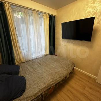 Продается 1-комнатная квартира, 28 м²