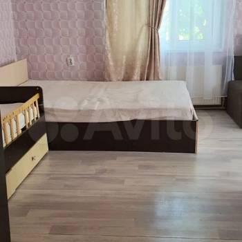 Продается Дом, 370 м²