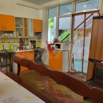 Продается Дом, 370 м²
