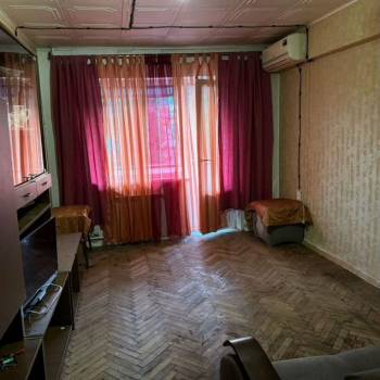 Продается 3-х комнатная квартира, 58 м²