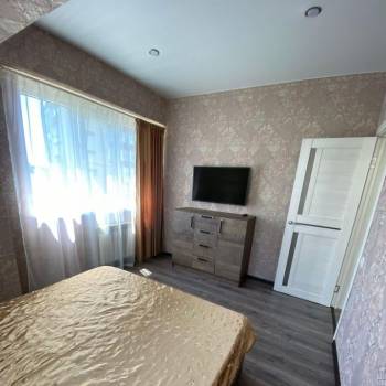 Продается 2-х комнатная квартира, 42 м²