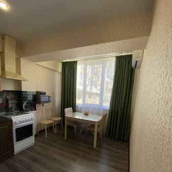 Продается 2-х комнатная квартира, 42 м²