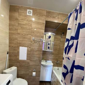 Продается 2-х комнатная квартира, 42 м²