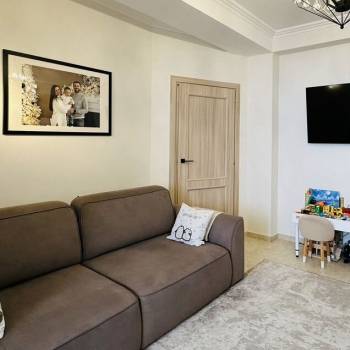 Продается 2-х комнатная квартира, 56 м²