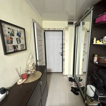 Продается 1-комнатная квартира, 18 м²