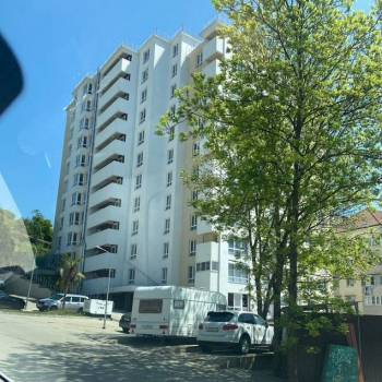 Продается 1-комнатная квартира, 42,9 м²