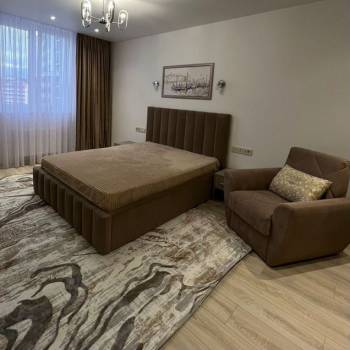 Сдается 1-комнатная квартира, 46 м²