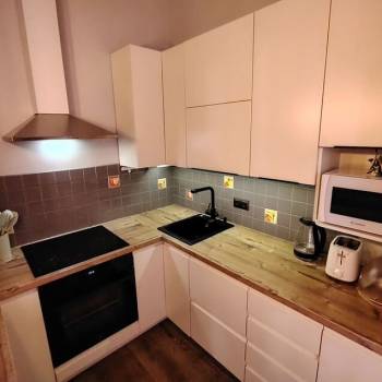 Продается 1-комнатная квартира, 45,5 м²