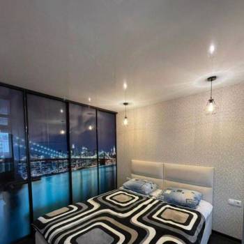 Продается 1-комнатная квартира, 37 м²