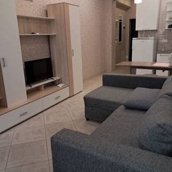 Продается 1-комнатная квартира, 30 м²