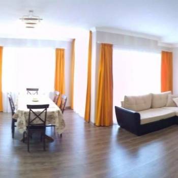 Сдается Дом, 200 м²