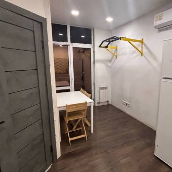 Продается 1-комнатная квартира, 30,4 м²